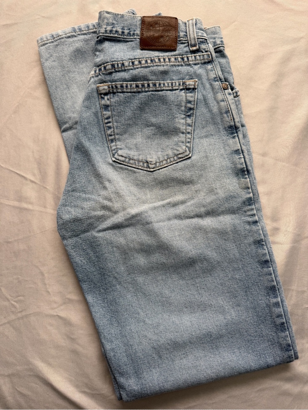 GAP Women’s 90s Vintage Light Wash Loose Fit Straight-Leg Denim Blue Jeans
